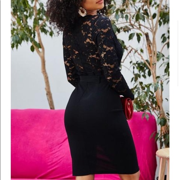 Lace midi dress - Picture 3 of 3